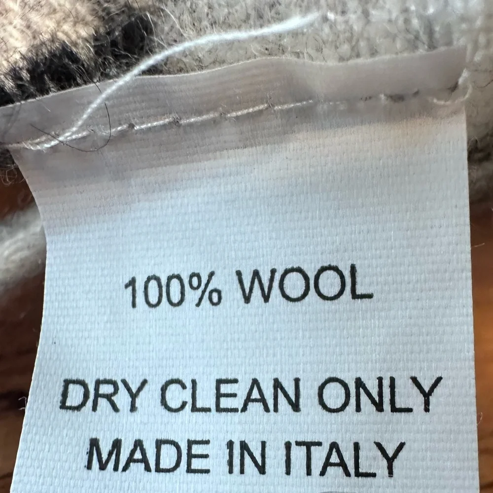 Italian Wool Plaid Scarf Gray Black Classic Minimal Winter Rectangle Made Italy